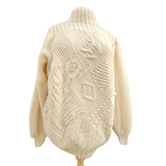 HANDKNIT CHUNKY OVERSIZED SWEATER, Cream, Women's XL - Picture 3 of 5